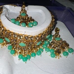 Beautiful Indian jewelry set for sale